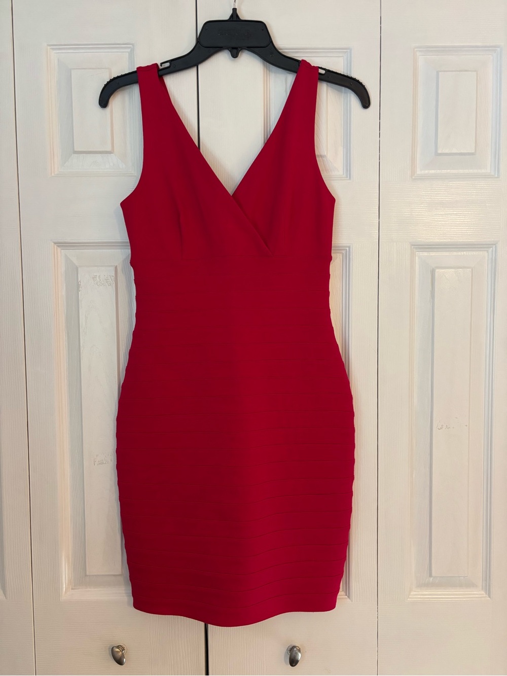 Express Red V-Neck Bandage Mini Dress